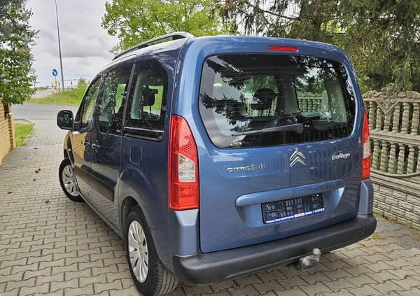 Citroen Berlingo cena 19900 przebieg: 240000, rok produkcji 2008 z Kostrzyn małe 277